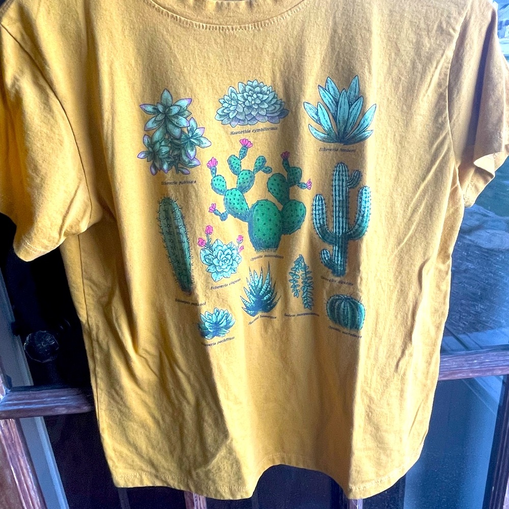 Yellow Cactus Graphic T-Shirt